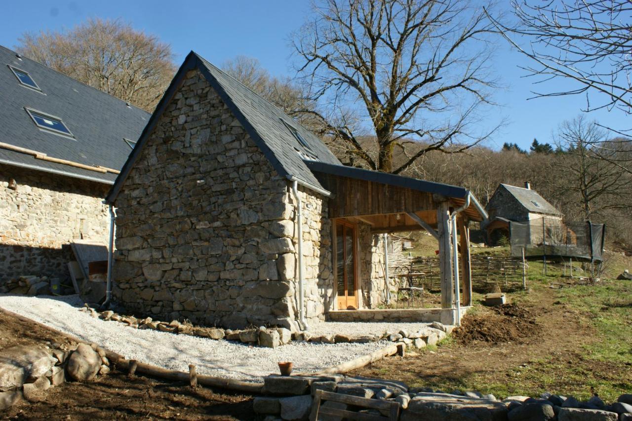 Le P'Tit Gite De Chomet La Tour-dʼAuvergne Zewnętrze zdjęcie