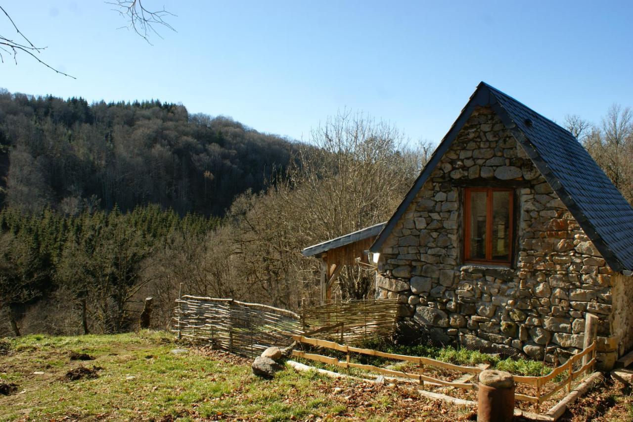 Le P'Tit Gite De Chomet La Tour-dʼAuvergne Zewnętrze zdjęcie